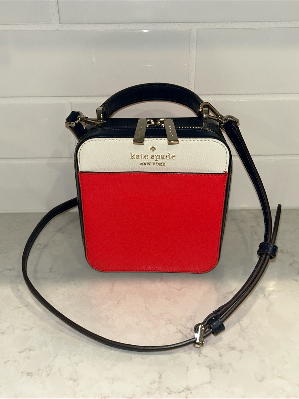 Kate Spade Daisy Vanity Crossbody bag